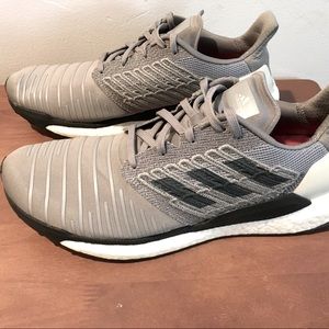 adidas solar boost 19 mens shoes size 11.